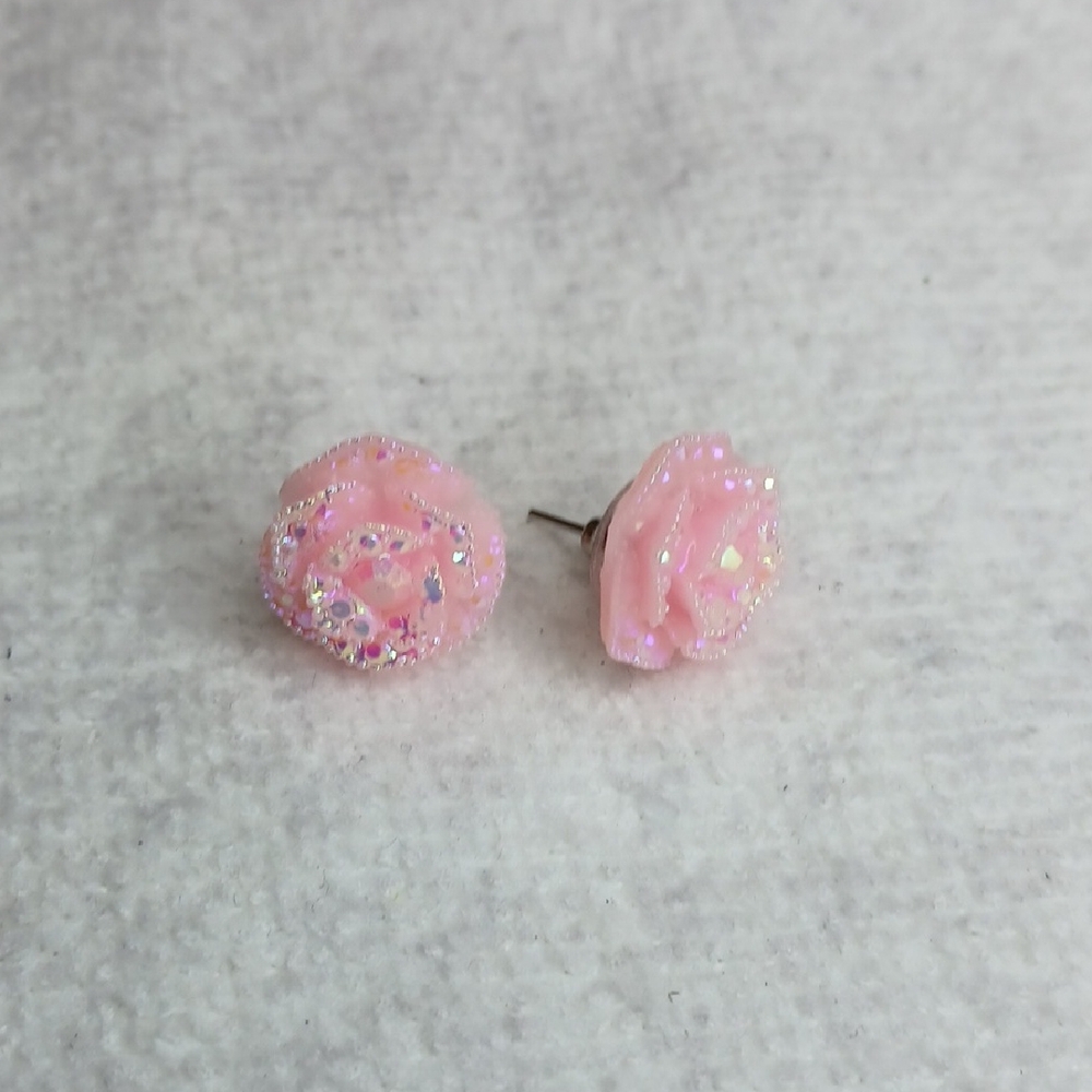 Vintage Sparkling Pink Rose Post Earrings